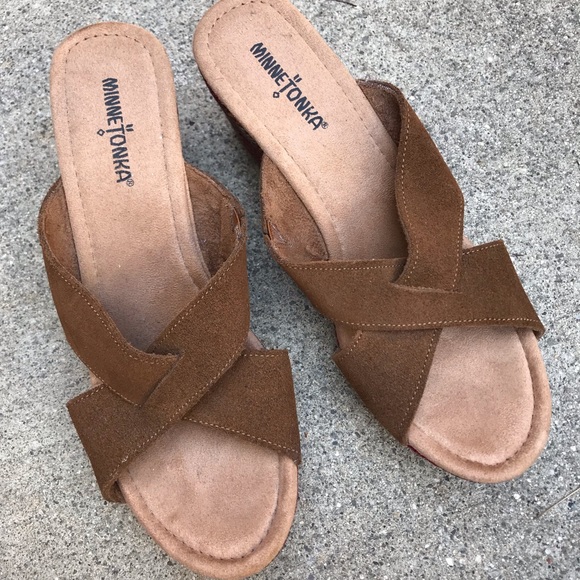 Minnetonka Wedges - Picture 6 of 6